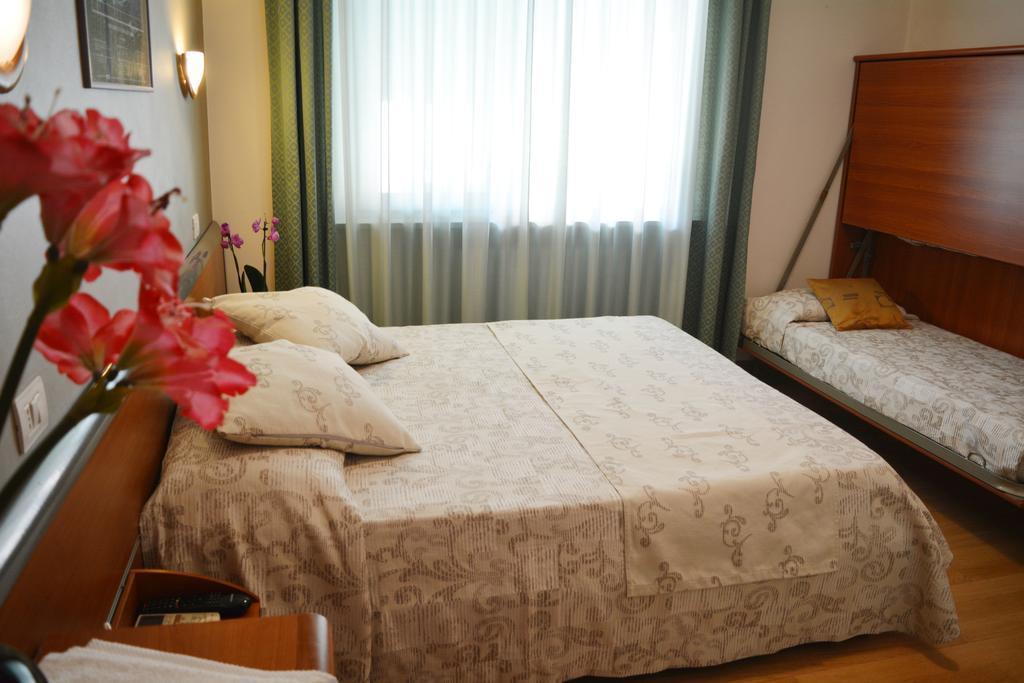 Villa Chiara Lazise Zewnętrze zdjęcie
