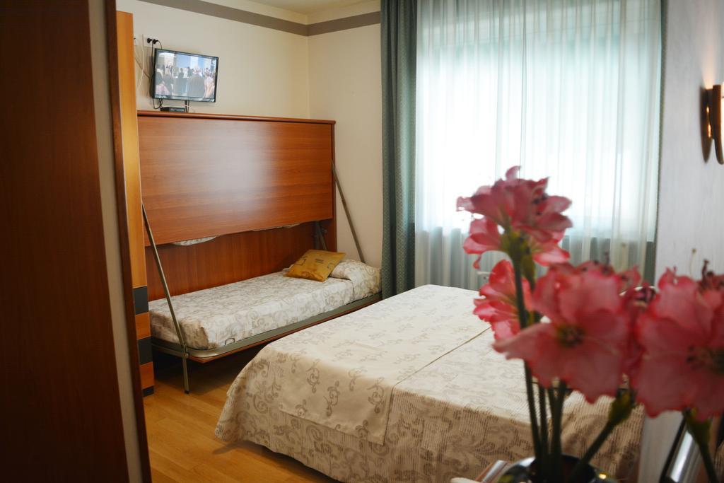 Villa Chiara Lazise Zewnętrze zdjęcie
