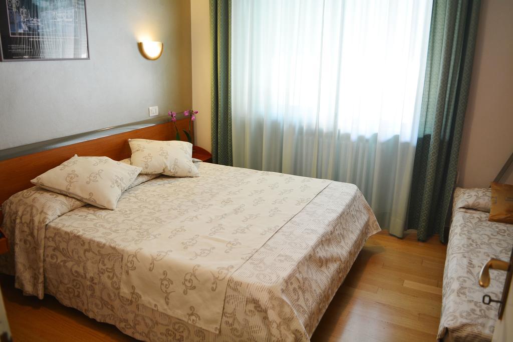 Villa Chiara Lazise Zewnętrze zdjęcie